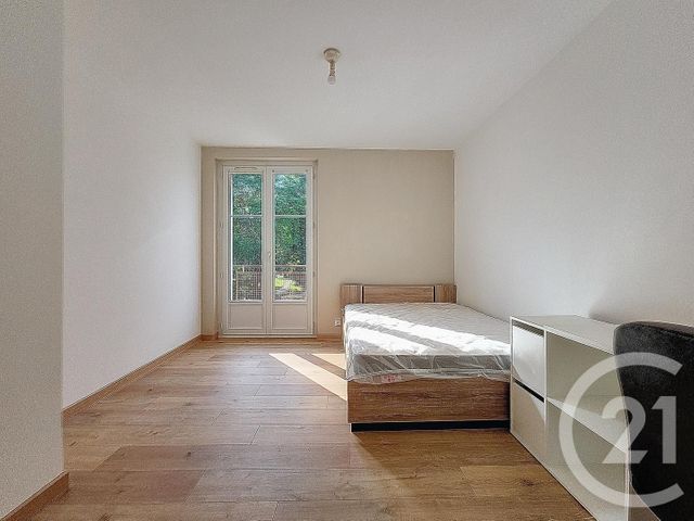 Appartement T4 &agrave; louer - 4 pi&egrave;ces - 63,75 m2 - Troyes - 10 - CHAMPAGNE-ARDENNE