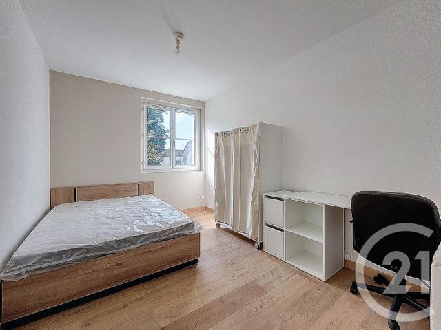 Appartement T4 &agrave; louer - 4 pi&egrave;ces - 63,75 m2 - Troyes - 10 - CHAMPAGNE-ARDENNE