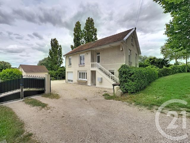 Appartement T2 &agrave; louer - 2 pi&egrave;ces - 29 m2 - St Parres Aux Tertres - 10 - CHAMPAGNE-ARDENNE