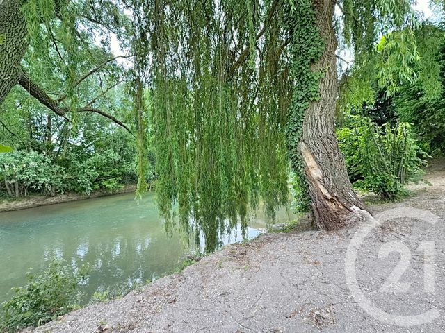 Appartement T2 &agrave; louer - 2 pi&egrave;ces - 29 m2 - St Parres Aux Tertres - 10 - CHAMPAGNE-ARDENNE