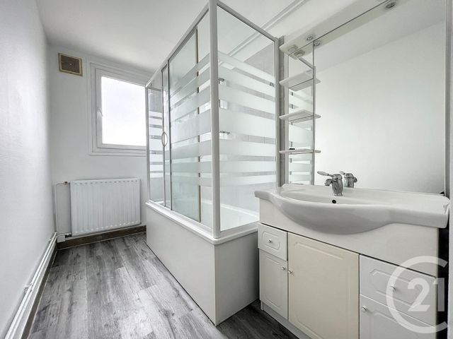 Appartement T3 &agrave; louer - 3 pi&egrave;ces - 71,40 m2 - Troyes - 10 - CHAMPAGNE-ARDENNE