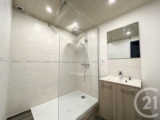 Appartement F2 &agrave; louer - 2 pi&egrave;ces - 44,39 m2 - St Andre Les Vergers - 10 - CHAMPAGNE-ARDENNE