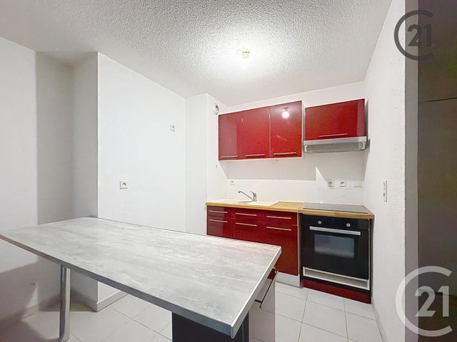 Appartement T2 &agrave; louer - 2 pi&egrave;ces - 39 m2 - Ste Savine - 10 - CHAMPAGNE-ARDENNE