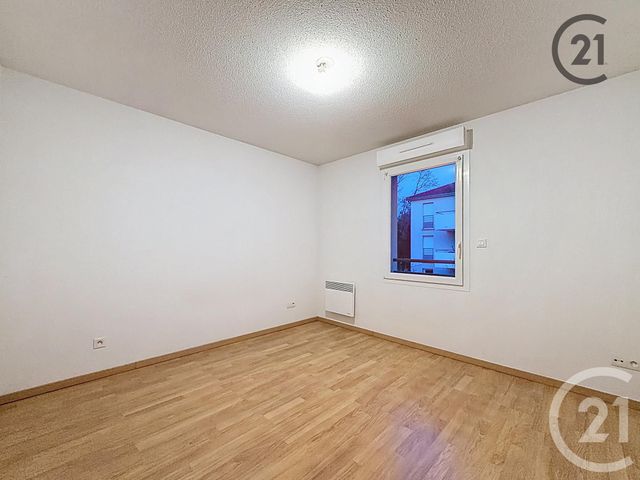 Appartement T2 &agrave; louer - 2 pi&egrave;ces - 39 m2 - Ste Savine - 10 - CHAMPAGNE-ARDENNE