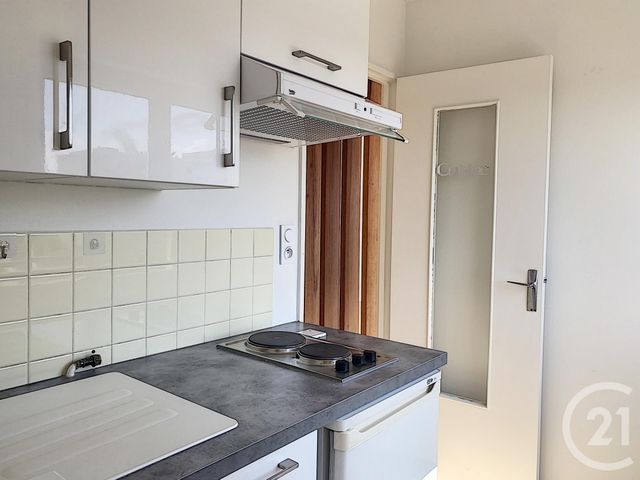Appartement F1 &agrave; louer - 1 pi&egrave;ce - 28 m2 - Troyes - 10 - CHAMPAGNE-ARDENNE