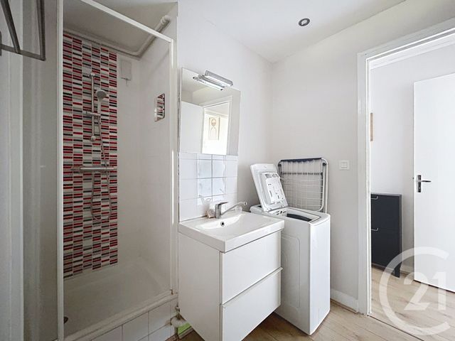 Appartement &agrave; louer - 3 pi&egrave;ces - 52,40 m2 - Troyes - 10 - CHAMPAGNE-ARDENNE