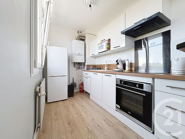 Appartement &agrave; louer - 3 pi&egrave;ces - 52,40 m2 - Troyes - 10 - CHAMPAGNE-ARDENNE