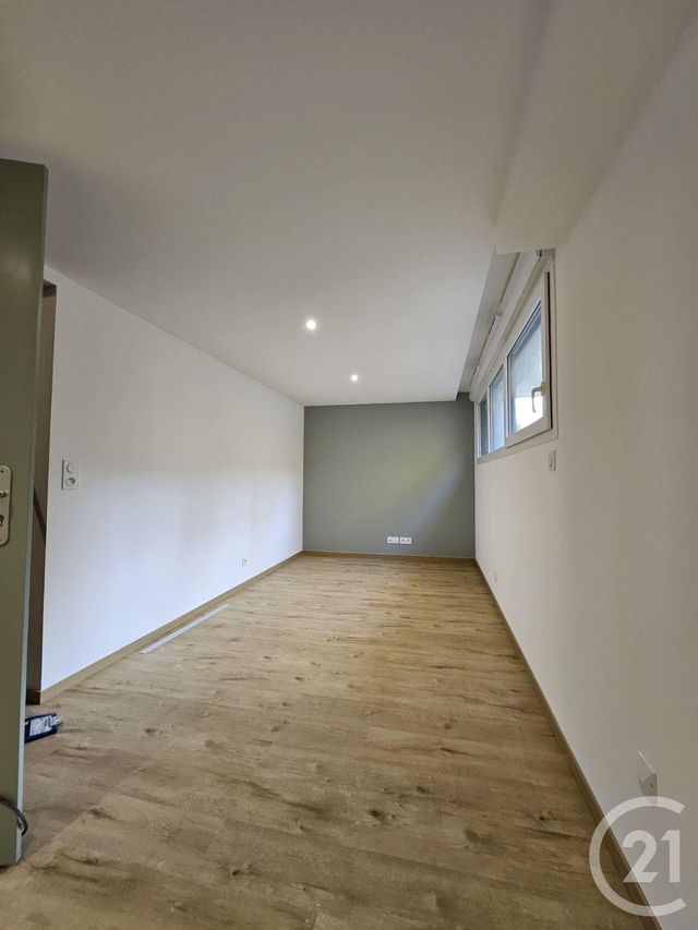 Appartement Studio &agrave; louer - 1 pi&egrave;ce - 30,49 m2 - Troyes - 10 - CHAMPAGNE-ARDENNE