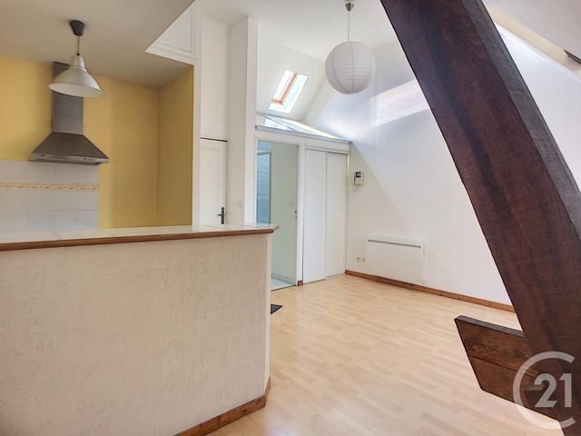 Appartement F2 &agrave; louer - 2 pi&egrave;ces - 45 m2 - Troyes - 10 - CHAMPAGNE-ARDENNE
