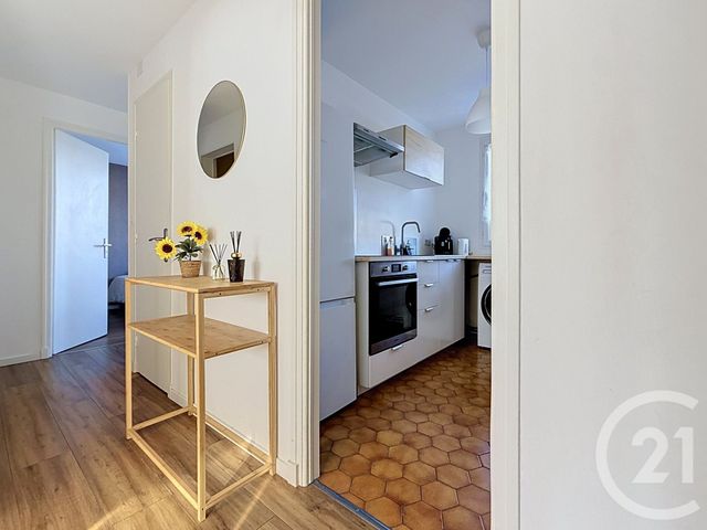 Appartement F4 &agrave; louer - 4 pi&egrave;ces - 71 m2 - Troyes - 10 - CHAMPAGNE-ARDENNE