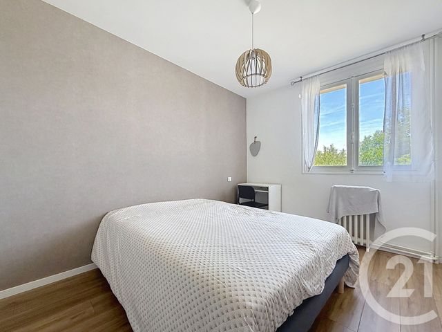 Appartement F4 &agrave; louer - 4 pi&egrave;ces - 71 m2 - Troyes - 10 - CHAMPAGNE-ARDENNE