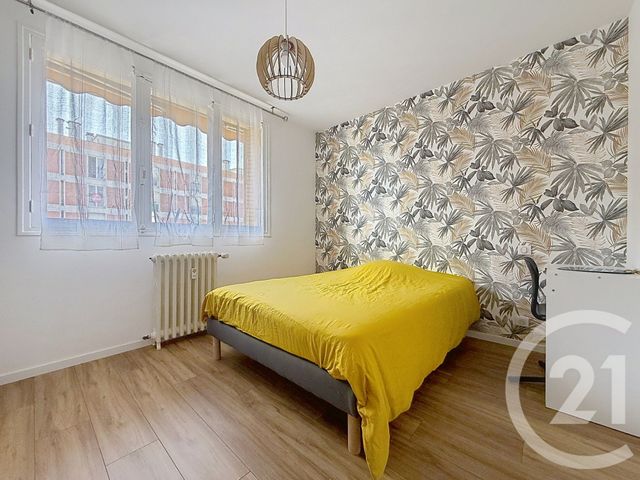 Appartement F4 &agrave; louer - 4 pi&egrave;ces - 71 m2 - Troyes - 10 - CHAMPAGNE-ARDENNE