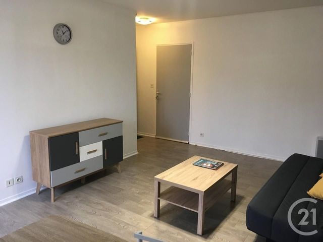 Appartement T1 &agrave; louer - 1 pi&egrave;ce - 28 m2 - Troyes - 10 - CHAMPAGNE-ARDENNE