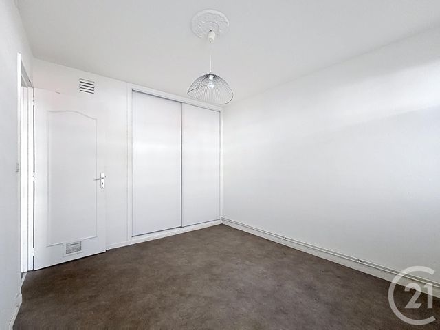 Appartement T3 &agrave; louer - 3 pi&egrave;ces - 56,50 m2 - Troyes - 10 - CHAMPAGNE-ARDENNE