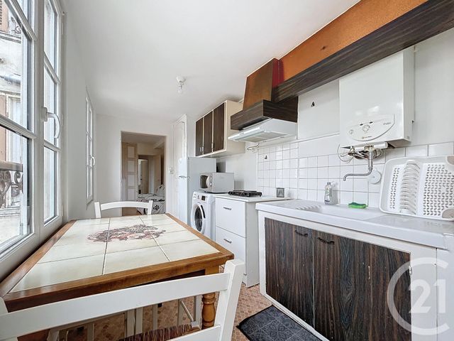 Appartement T1 &agrave; louer - 2 pi&egrave;ces - 48 m2 - Troyes - 10 - CHAMPAGNE-ARDENNE
