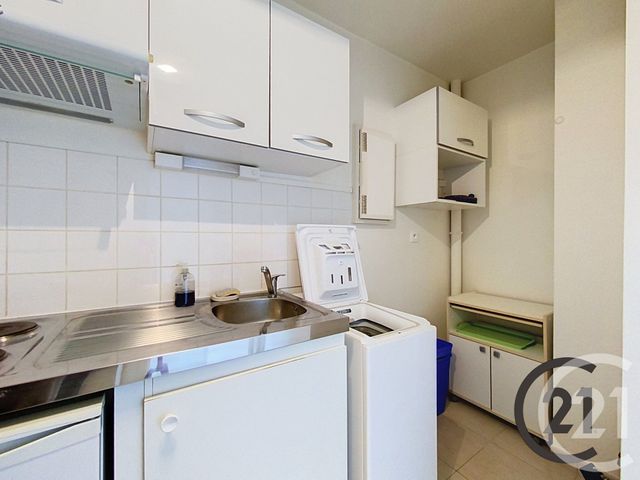 Appartement F1 &agrave; vendre - 1 pi&egrave;ce - 26,79 m2 - St Julien Les Villas - 10 - CHAMPAGNE-ARDENNE