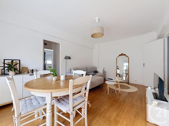 Appartement &agrave; louer - 3 pi&egrave;ces - 56,03 m2 - Troyes - 10 - CHAMPAGNE-ARDENNE