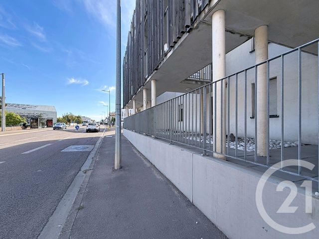 Appartement T2 &agrave; louer - 2 pi&egrave;ces - 46,70 m2 - Troyes - 10 - CHAMPAGNE-ARDENNE