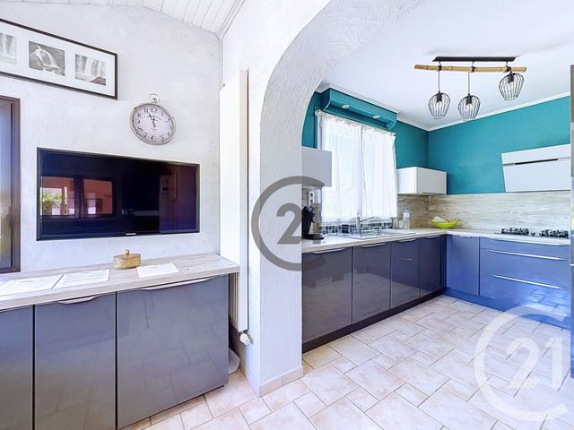 Maison &agrave; vendre - 6 pi&egrave;ces - 125 m2 - St Julien Les Villas - 10 - CHAMPAGNE-ARDENNE