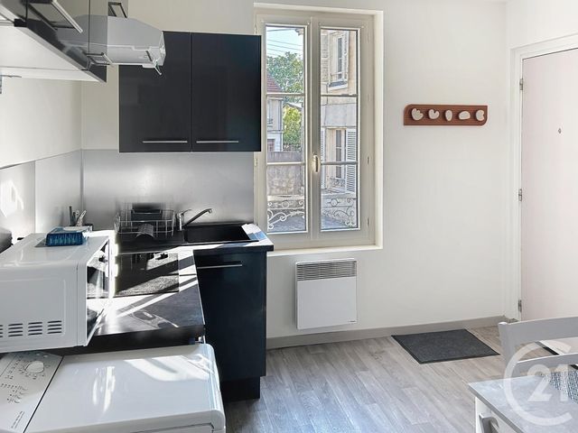 Appartement F3 &agrave; louer - 3 pi&egrave;ces - 55,52 m2 - Ste Savine - 10 - CHAMPAGNE-ARDENNE