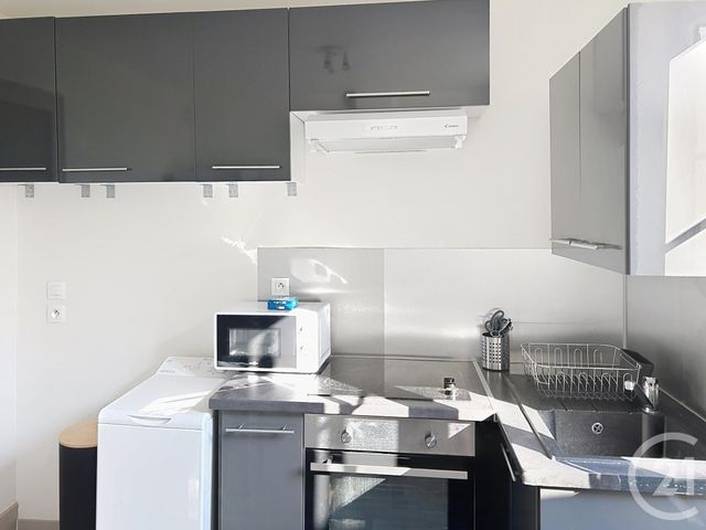 Appartement F3 &agrave; louer - 3 pi&egrave;ces - 55,52 m2 - Ste Savine - 10 - CHAMPAGNE-ARDENNE