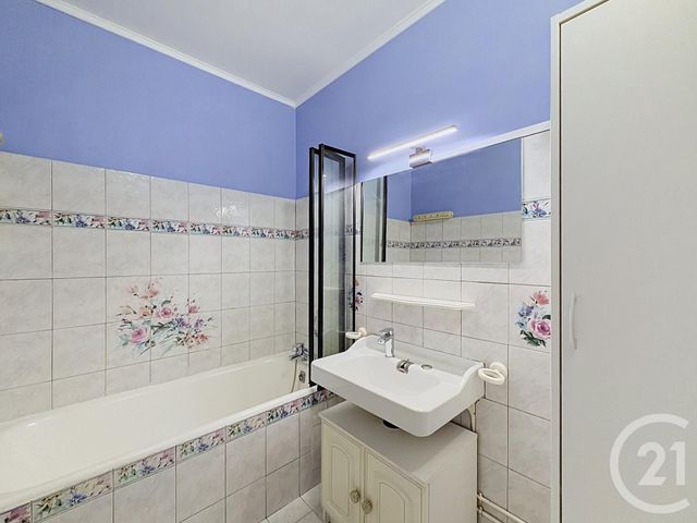 Appartement F3 &agrave; louer - 3 pi&egrave;ces - 71,70 m2 - Troyes - 10 - CHAMPAGNE-ARDENNE
