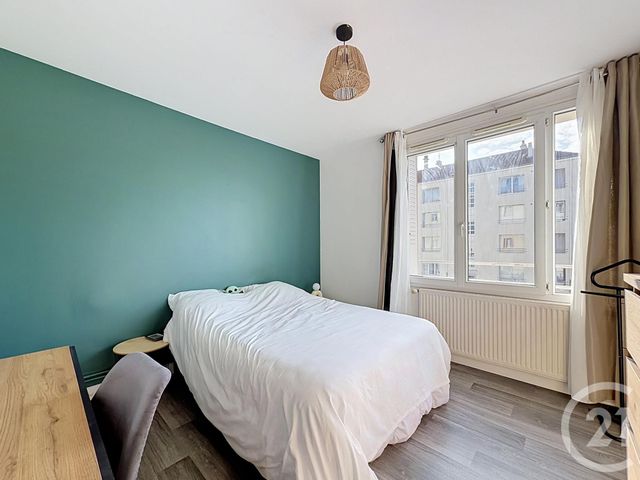 Appartement &agrave; vendre - 3 pi&egrave;ces - 51,87 m2 - St Andre Les Vergers - 10 - CHAMPAGNE-ARDENNE