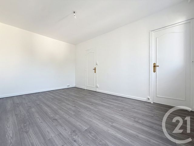 Appartement F2 &agrave; louer - 2 pi&egrave;ces - 42 m2 - Troyes - 10 - CHAMPAGNE-ARDENNE