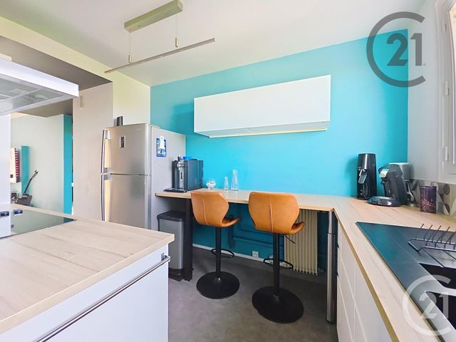 Appartement F4 &agrave; vendre - 4 pi&egrave;ces - 73,60 m2 - St Andre Les Vergers - 10 - CHAMPAGNE-ARDENNE