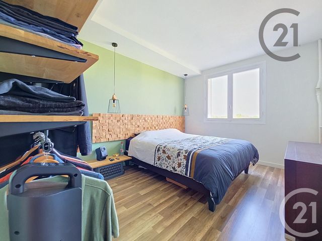 Appartement F4 &agrave; vendre - 4 pi&egrave;ces - 73,60 m2 - St Andre Les Vergers - 10 - CHAMPAGNE-ARDENNE