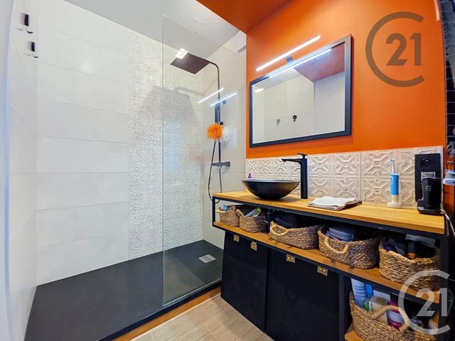 Appartement F4 &agrave; vendre - 4 pi&egrave;ces - 73,60 m2 - St Andre Les Vergers - 10 - CHAMPAGNE-ARDENNE