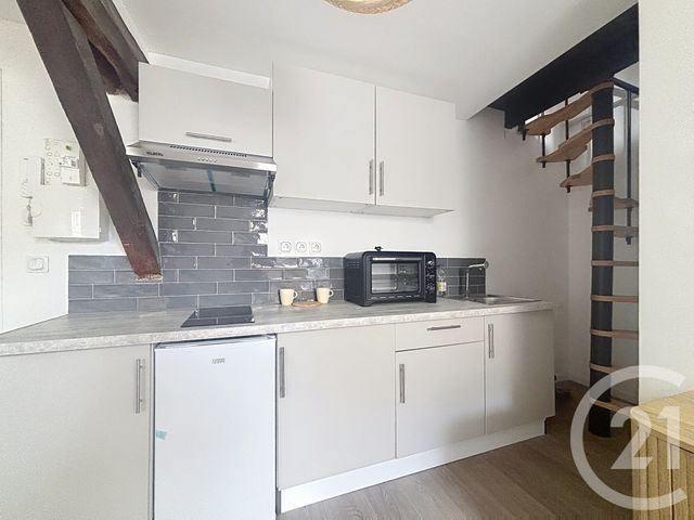 Appartement F1 bis &agrave; louer - 2 pi&egrave;ces - 17,96 m2 - Troyes - 10 - CHAMPAGNE-ARDENNE