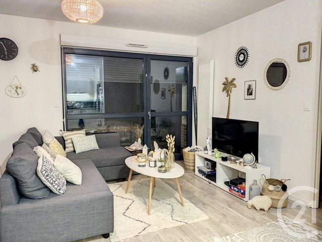 Appartement F4 &agrave; louer - 4 pi&egrave;ces - 72,80 m2 - Troyes - 10 - CHAMPAGNE-ARDENNE