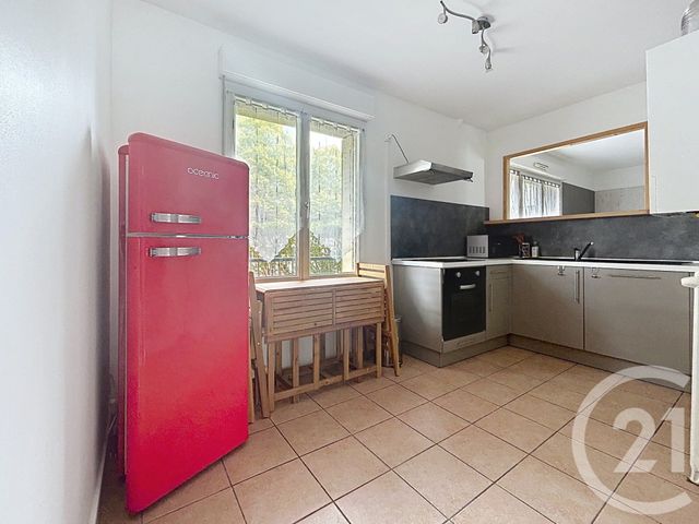 Appartement F3 &agrave; louer - 3 pi&egrave;ces - 60,04 m2 - Troyes - 10 - CHAMPAGNE-ARDENNE