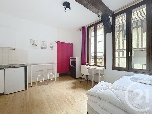 Appartement 1 pièce 17 m² · à Troyes · 17,4 m² · 349 €/mois