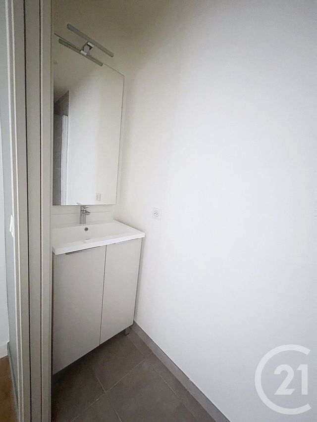 Appartement T1 &agrave; louer - 1 pi&egrave;ce - 20,86 m2 - Troyes - 10 - CHAMPAGNE-ARDENNE