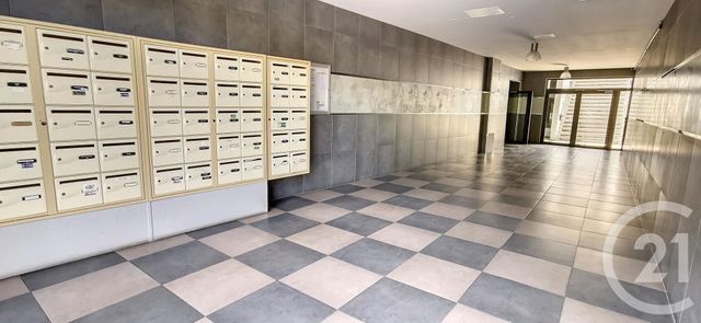 Appartement F2 &agrave; louer - 2 pi&egrave;ces - 43 m2 - Troyes - 10 - CHAMPAGNE-ARDENNE