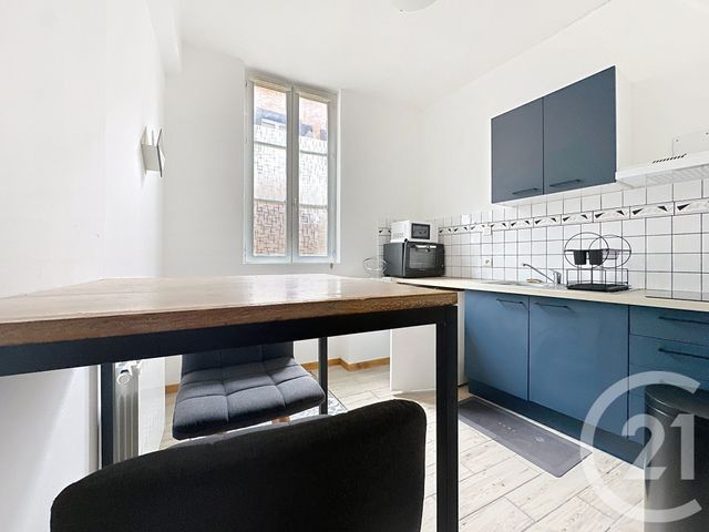 Appartement F1 &agrave; louer - 1 pi&egrave;ce - 27 m2 - Troyes - 10 - CHAMPAGNE-ARDENNE
