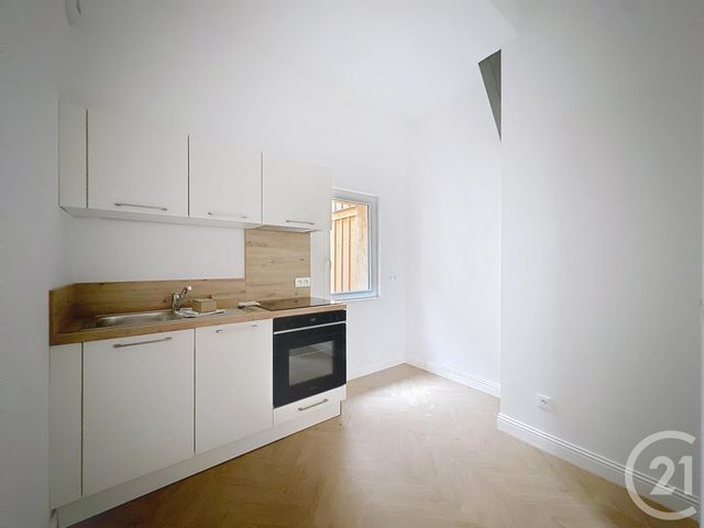 Appartement T3 &agrave; louer - 3 pi&egrave;ces - 70,30 m2 - Troyes - 10 - CHAMPAGNE-ARDENNE