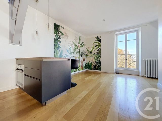 Appartement F3 &agrave; louer - 3 pi&egrave;ces - 99,75 m2 - Troyes - 10 - CHAMPAGNE-ARDENNE