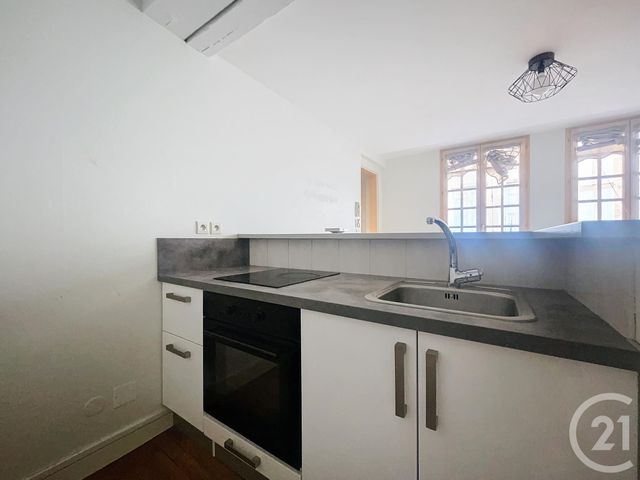 Appartement T2 &agrave; louer - 2 pi&egrave;ces - 38,30 m2 - Troyes - 10 - CHAMPAGNE-ARDENNE