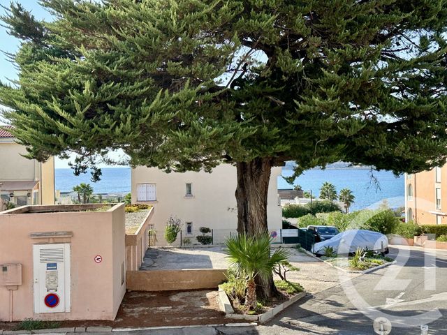 Appartement T2 &agrave; vendre - 2 pi&egrave;ces - 45 m2 - Six Fours Les Plages - 83 - PROVENCE-ALPES-COTE-D-AZUR