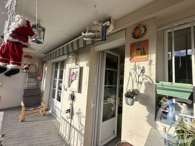 Appartement T4 à vendre - 4 pièces - 76 m2 - La Seyne Sur Mer - 83 - PROVENCE-ALPES-COTE-D-AZUR