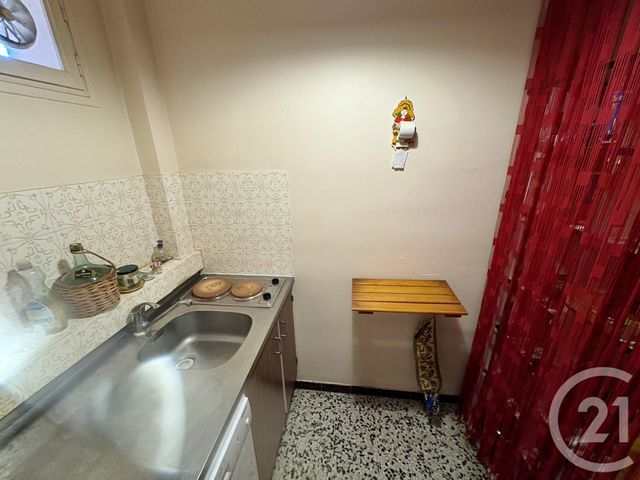 Appartement T2 à vendre - 2 pièces - 42,50 m2 - Six Fours Les Plages - 83 - PROVENCE-ALPES-COTE-D-AZUR