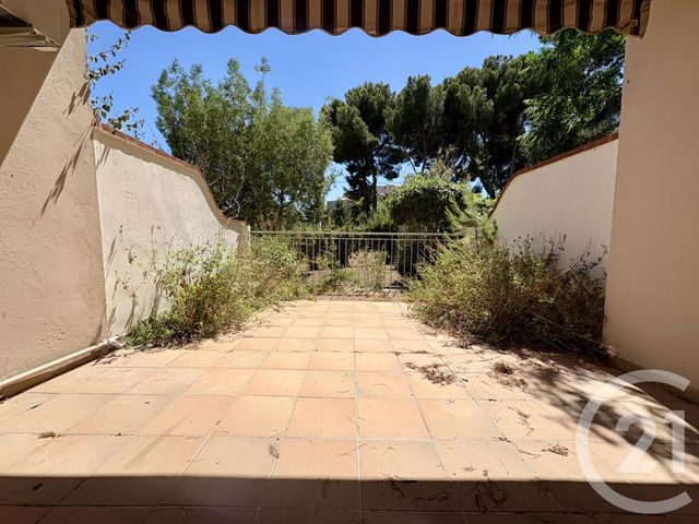 Appartement T2 à vendre - 2 pièces - 42,50 m2 - Six Fours Les Plages - 83 - PROVENCE-ALPES-COTE-D-AZUR