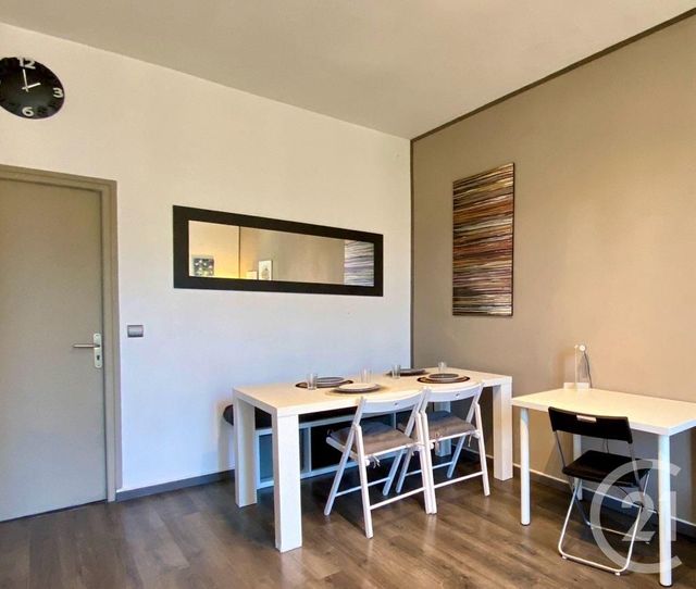 Appartement T2 à vendre - 2 pièces - 42 m2 - La Seyne Sur Mer - 83 - PROVENCE-ALPES-COTE-D-AZUR