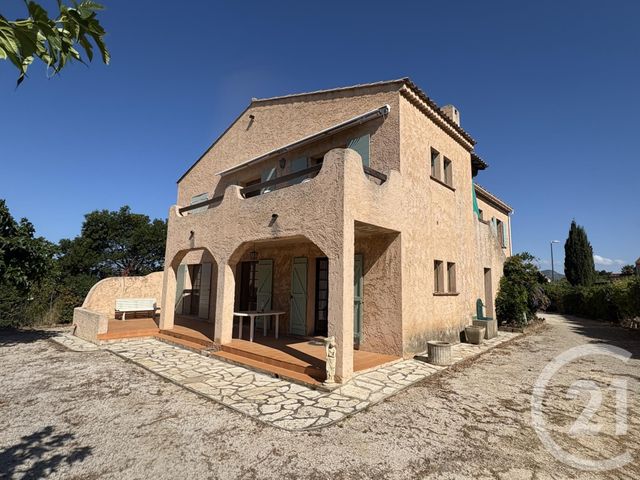 Maison à vendre - 5 pièces - 200 m2 - Six Fours Les Plages - 83 - PROVENCE-ALPES-COTE-D-AZUR