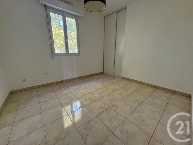 Appartement T4 à vendre - 4 pièces - 89,73 m2 - Six Fours Les Plages - 83 - PROVENCE-ALPES-COTE-D-AZUR