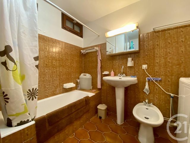 Maison à vendre - 7 pièces - 122 m2 - La Seyne Sur Mer - 83 - PROVENCE-ALPES-COTE-D-AZUR