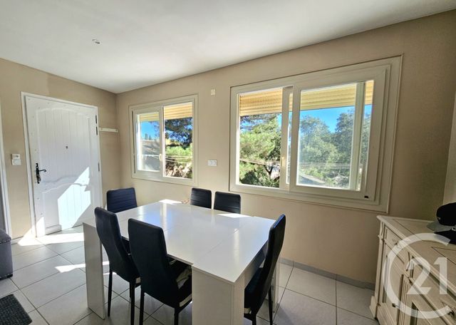Appartement T3 à vendre - 3 pièces - 59,43 m2 - La Seyne Sur Mer - 83 - PROVENCE-ALPES-COTE-D-AZUR